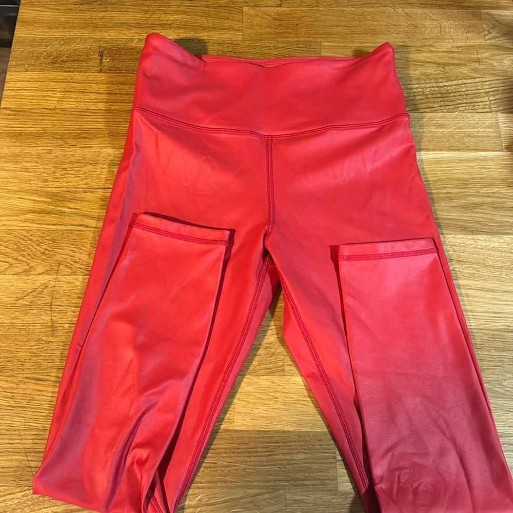 NWOT Zyia athletic red leggings in size 6-8